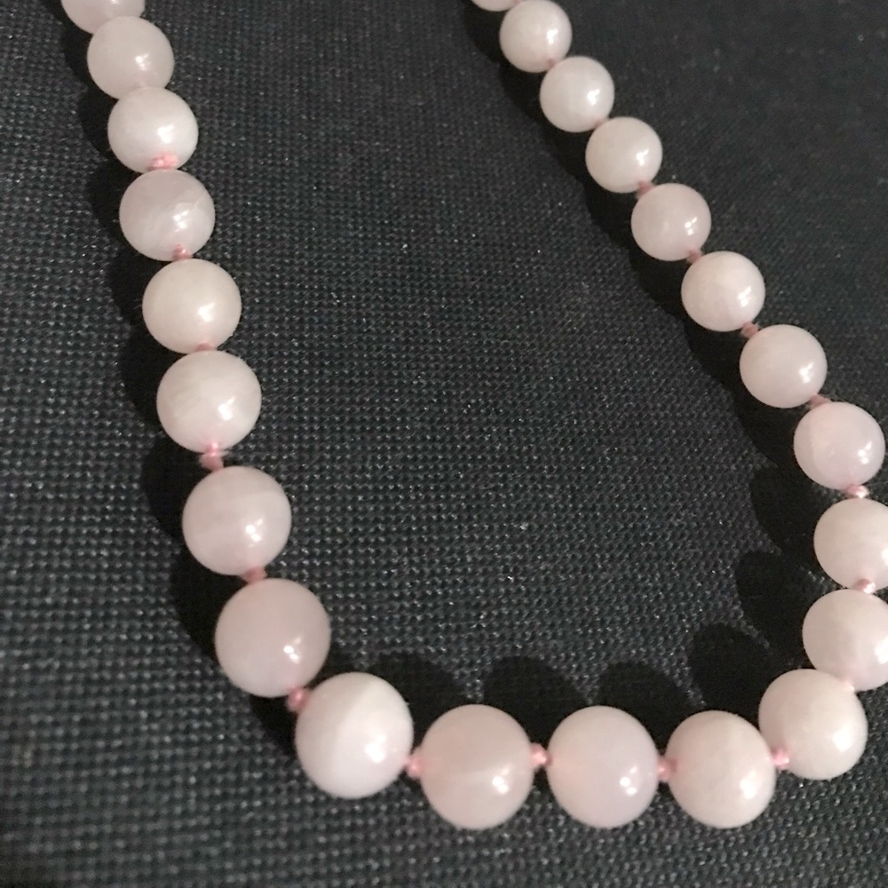 Beautiful Rose Quarts 36” Beaded Necklace